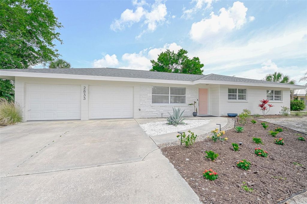 2833 SUNNYSIDE STREET, Sarasota, FL 34239