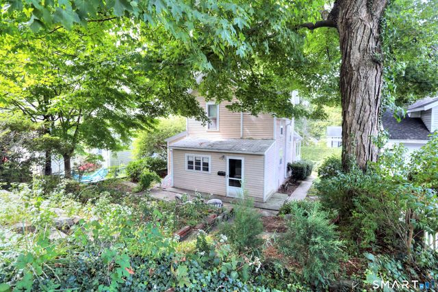21 East Avenue, Norwalk, CT 06851