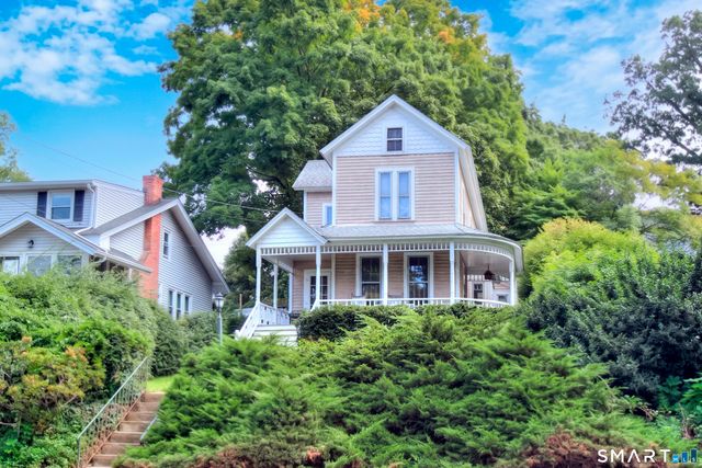 21 East Avenue, Norwalk, CT 06851