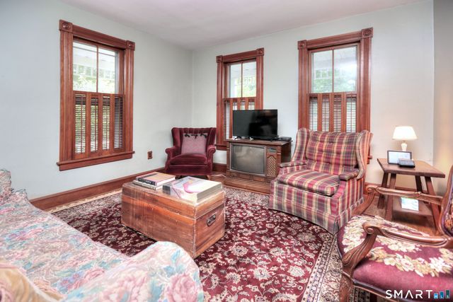 21 East Avenue, Norwalk, CT 06851
