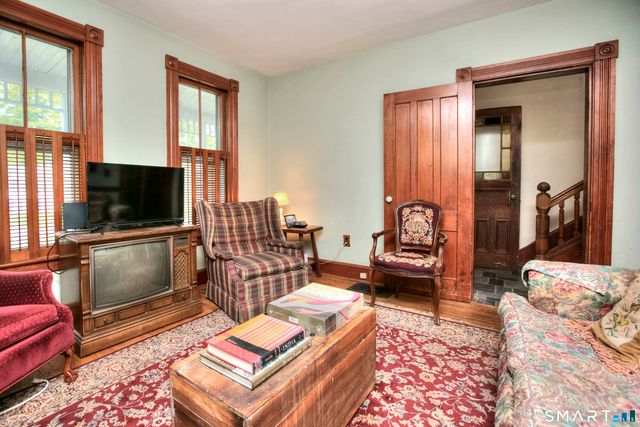 21 East Avenue, Norwalk, CT 06851
