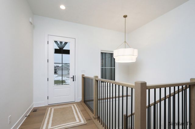 1317 S Auburn Place, West Des Moines, IA 50266