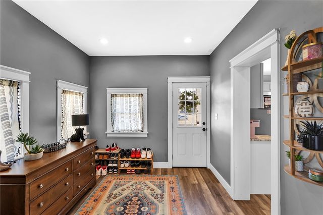 21 Westminster Ave, City Of Greensburg, PA 15601