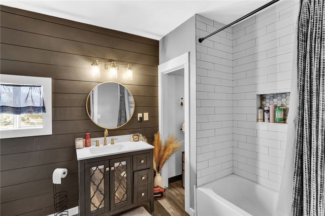 21 Westminster Ave, City Of Greensburg, PA 15601