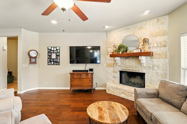529 Honeycomb CIR, Driftwood, TX 78619