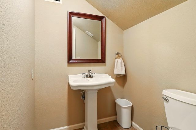 529 Honeycomb CIR, Driftwood, TX 78619