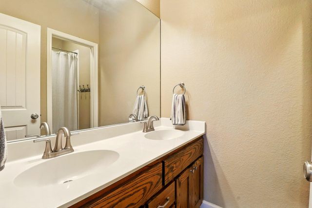 529 Honeycomb CIR, Driftwood, TX 78619