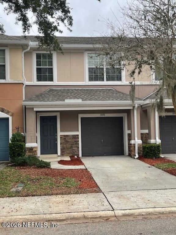 5978 PAVILION Drive, Jacksonville, FL 32258