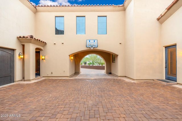 12980 E COCHISE Road, Scottsdale, AZ 85259