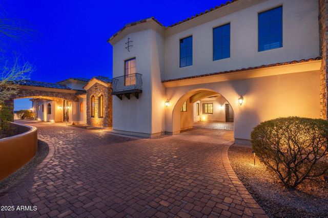 12980 E COCHISE Road, Scottsdale, AZ 85259