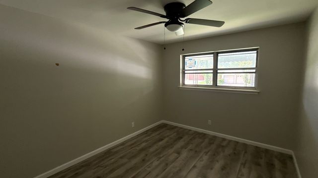 8730 Lapanto Lane, Dallas, TX 75227