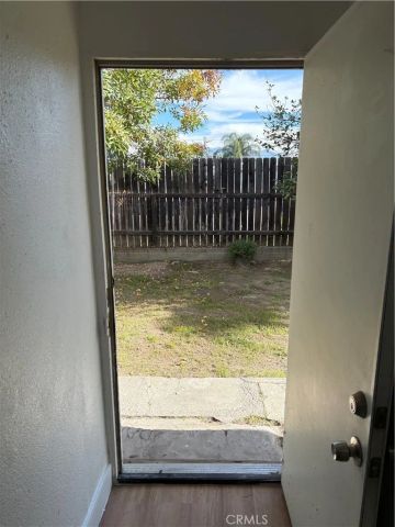 555 Ramona, San Bernardino, CA 92411