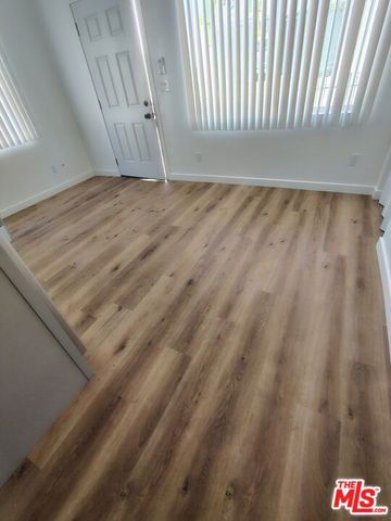 2819 3rd Avenue, Los Angeles, CA 90018