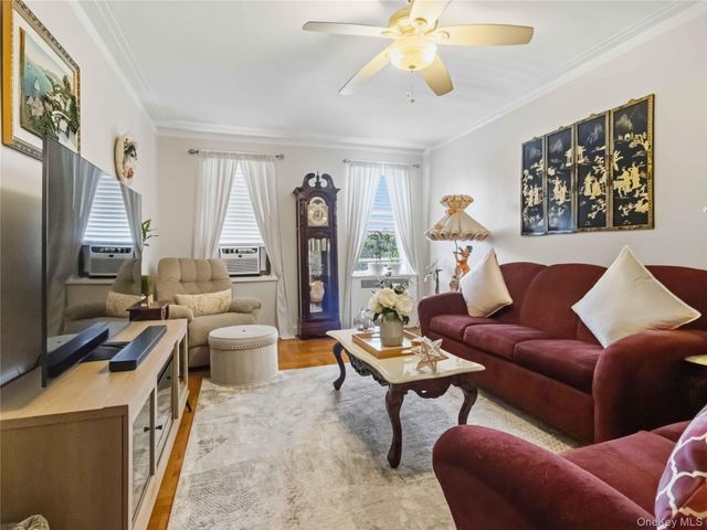 2190 Boston Road 5A, Bronx, NY 10462