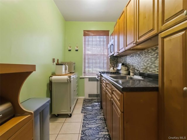 2190 Boston Road 5A, Bronx, NY 10462