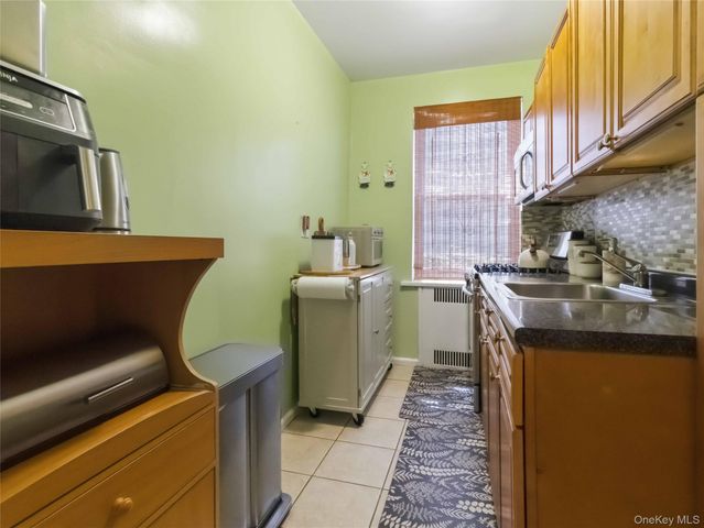 2190 Boston Road 5A, Bronx, NY 10462
