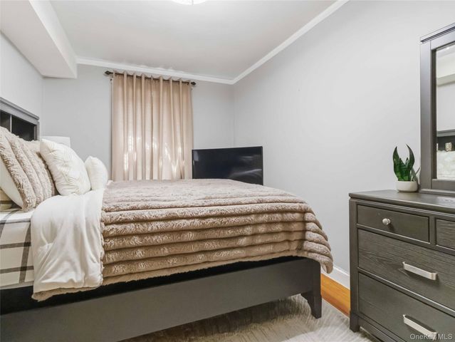 2190 Boston Road 5A, Bronx, NY 10462
