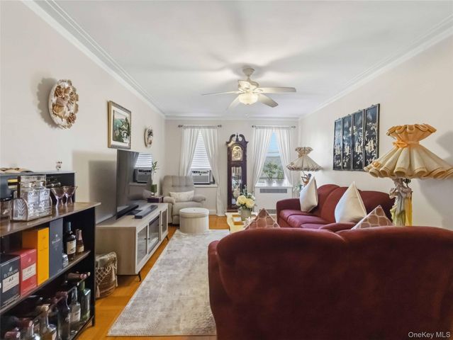 2190 Boston Road 5A, Bronx, NY 10462