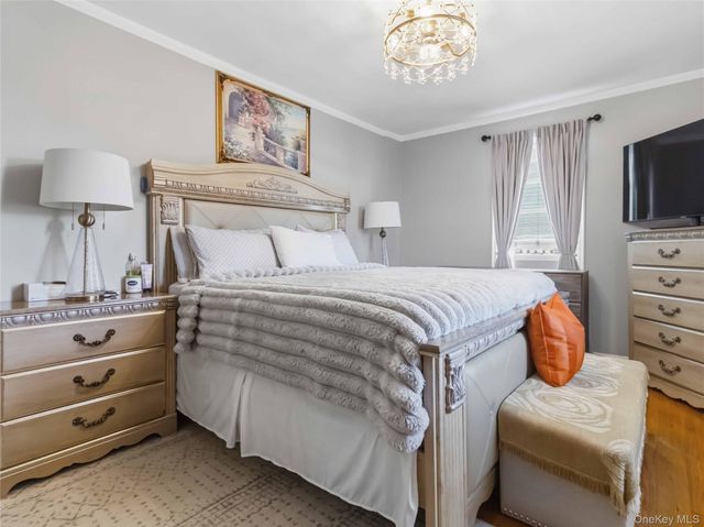 2190 Boston Road 5A, Bronx, NY 10462