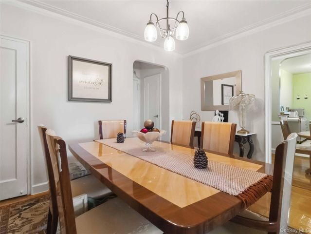 2190 Boston Road 5A, Bronx, NY 10462