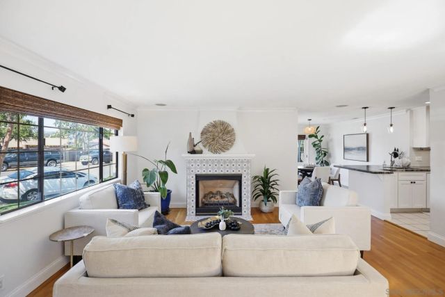 314 Glorietta Place, Coronado, CA 92118