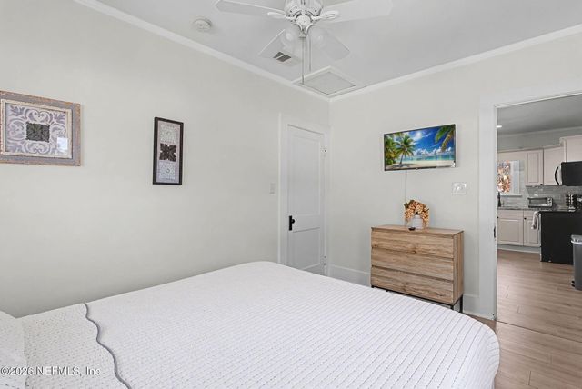 16 MYRTLE Avenue, St. Augustine, FL 32084