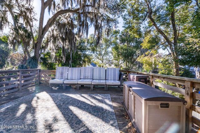 16 MYRTLE Avenue, St. Augustine, FL 32084