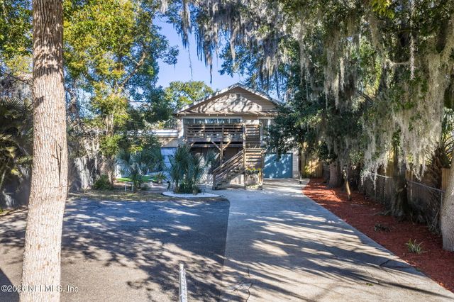 16 MYRTLE Avenue, St. Augustine, FL 32084