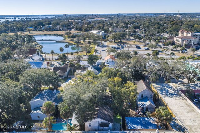 16 MYRTLE Avenue, St. Augustine, FL 32084