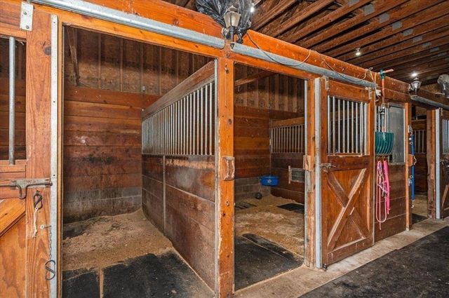 4318 E Valley Brook Road, Superior, WI 54880