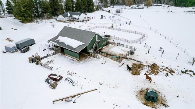 4318 E Valley Brook Road, Superior, WI 54880