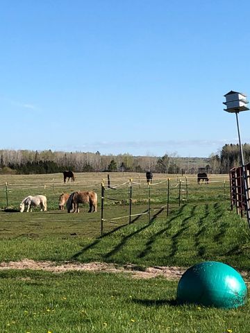 4318 E Valley Brook Road, Superior, WI 54880