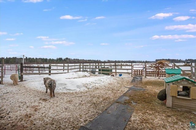 4318 E Valley Brook Road, Superior, WI 54880