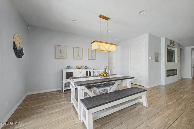 2358 E RIDGEWOOD Lane, Gilbert, AZ 85298