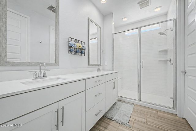 2358 E RIDGEWOOD Lane, Gilbert, AZ 85298