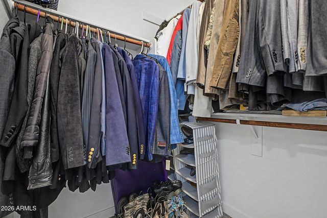 2358 E RIDGEWOOD Lane, Gilbert, AZ 85298