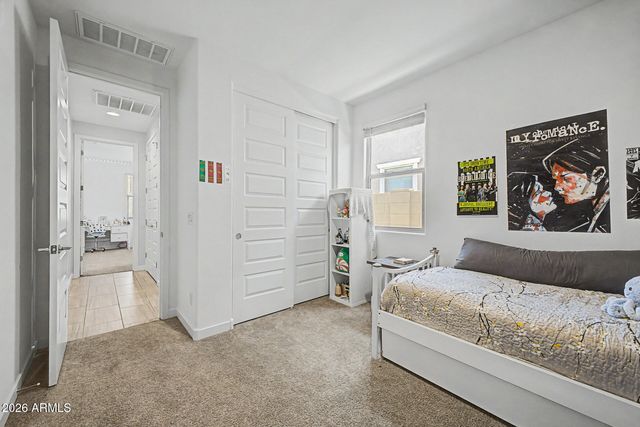 2358 E RIDGEWOOD Lane, Gilbert, AZ 85298