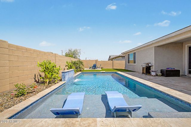 2358 E RIDGEWOOD Lane, Gilbert, AZ 85298