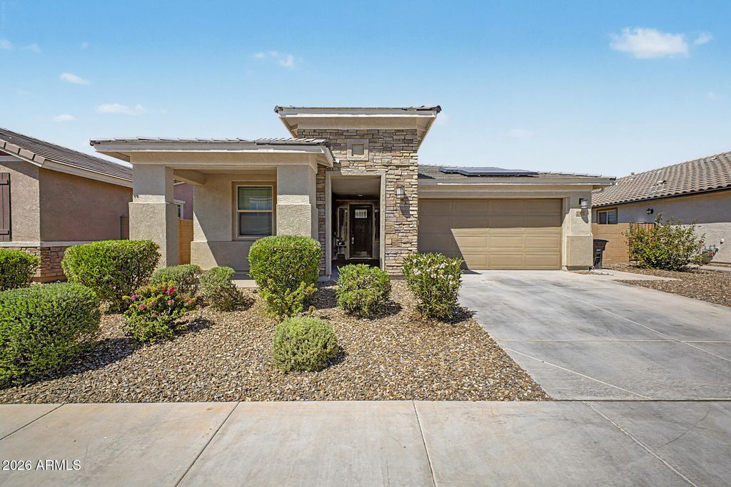 2358 E RIDGEWOOD Lane, Gilbert, AZ 85298