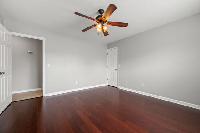 131 White Cloud Trl, Murfreesboro, TN 37127