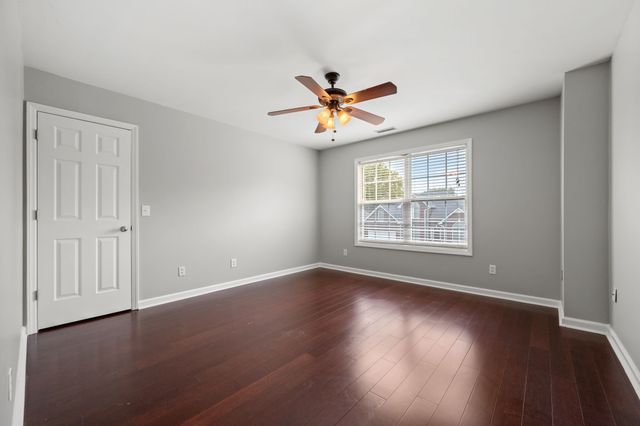 131 White Cloud Trl, Murfreesboro, TN 37127
