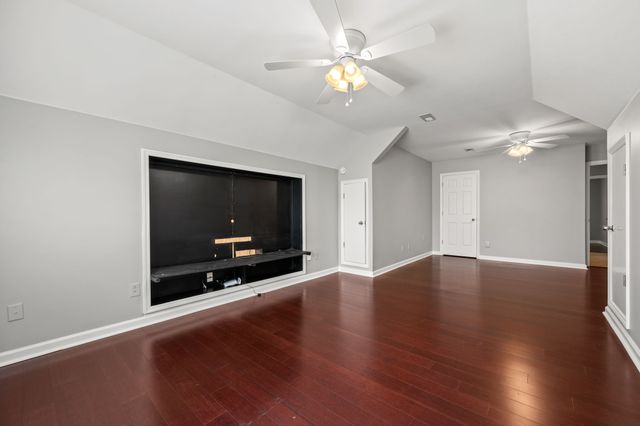 131 White Cloud Trl, Murfreesboro, TN 37127