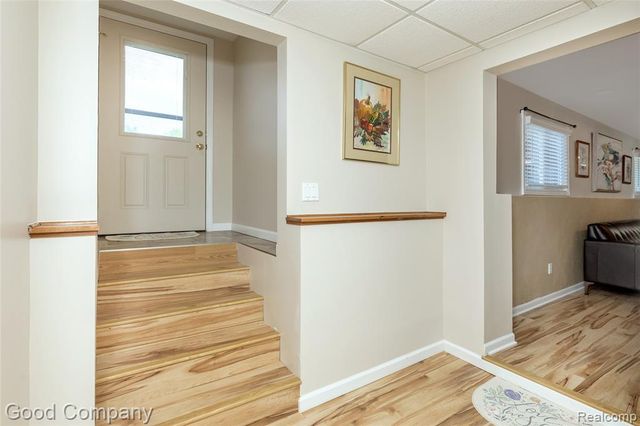5410 Edgar Road, Clarkston, MI 48346