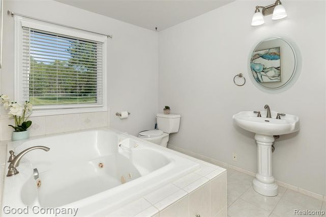 5410 Edgar Road, Clarkston, MI 48346