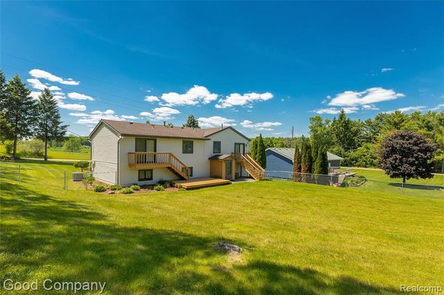5410 Edgar Road, Clarkston, MI 48346