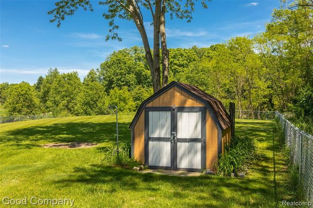 5410 Edgar Road, Clarkston, MI 48346