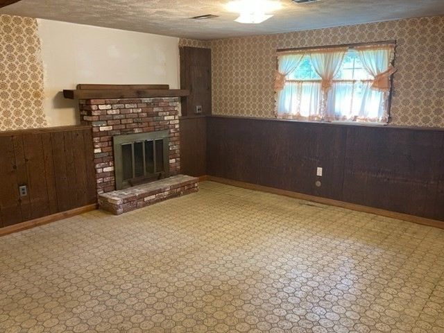 511 Trull Rd, Tewksbury, MA 01876
