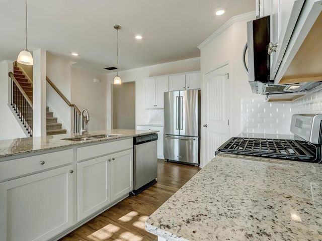 7019 Blackbird Court, Flowery Branch, GA 30542