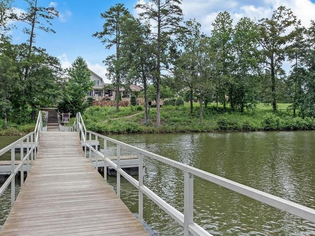 7019 Blackbird Court, Flowery Branch, GA 30542