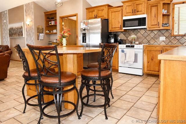 9459 Brock, Ardmore, OK 73401